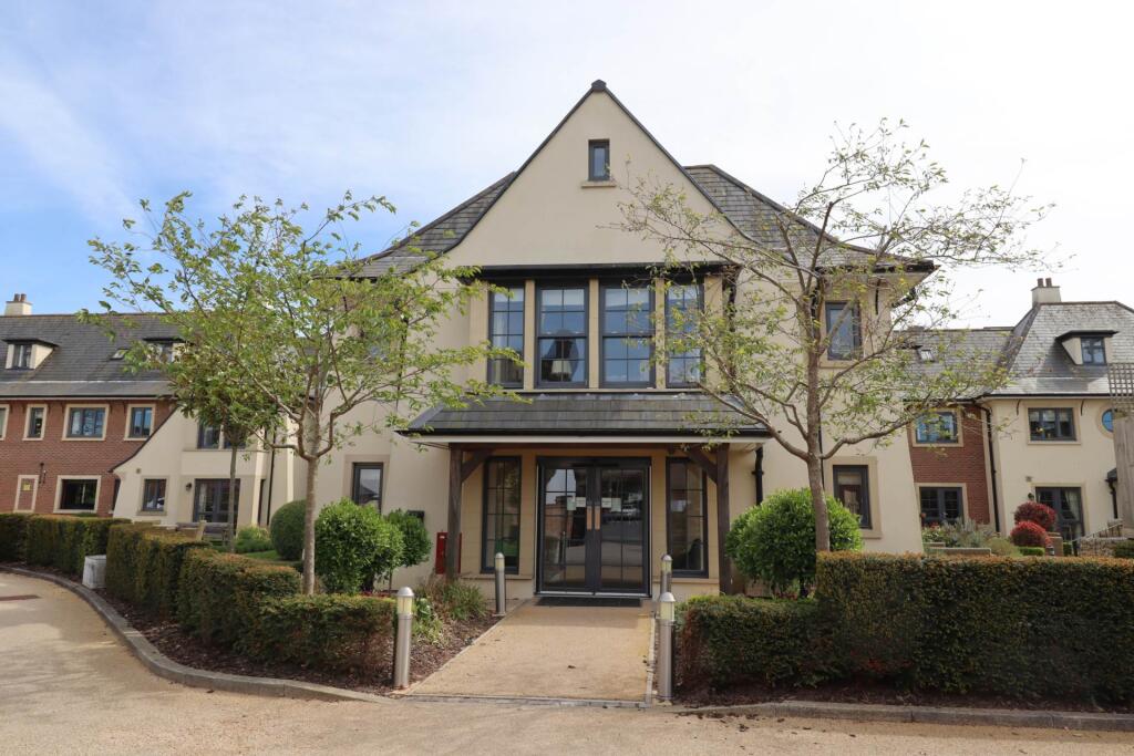 Main image of property: Fleur De Lis, Marlborough, SN8 2FN