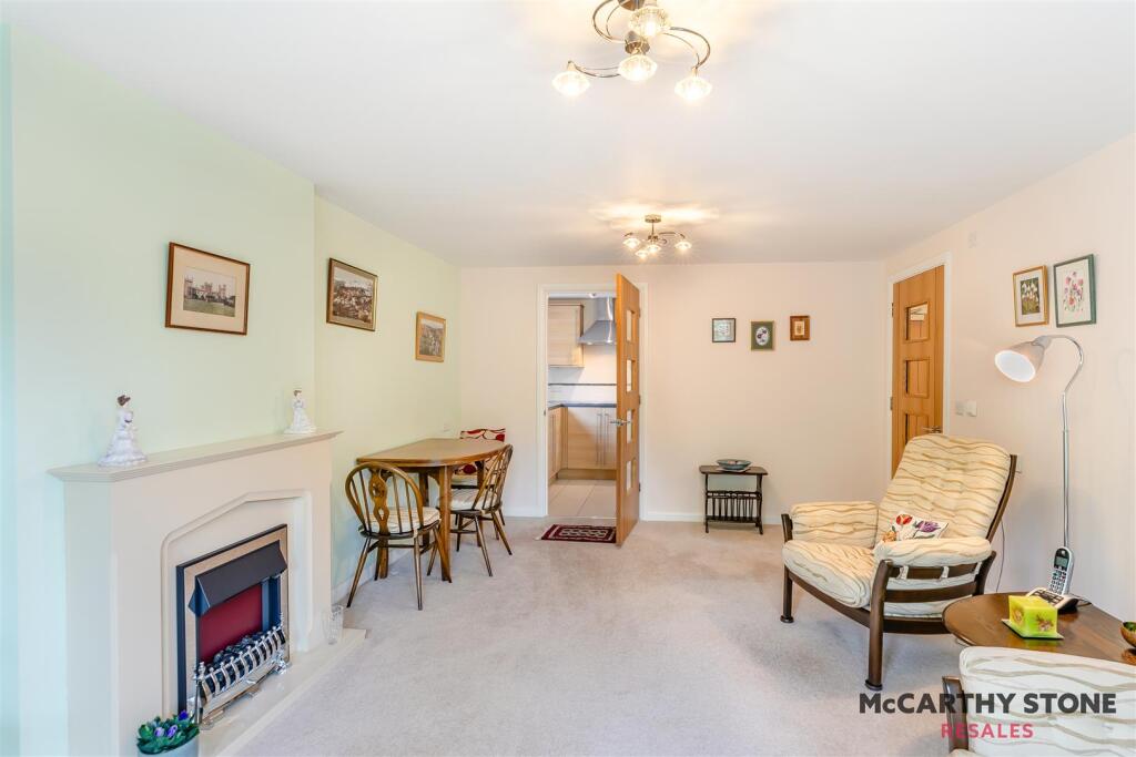 Apartment in Halifax - View 5