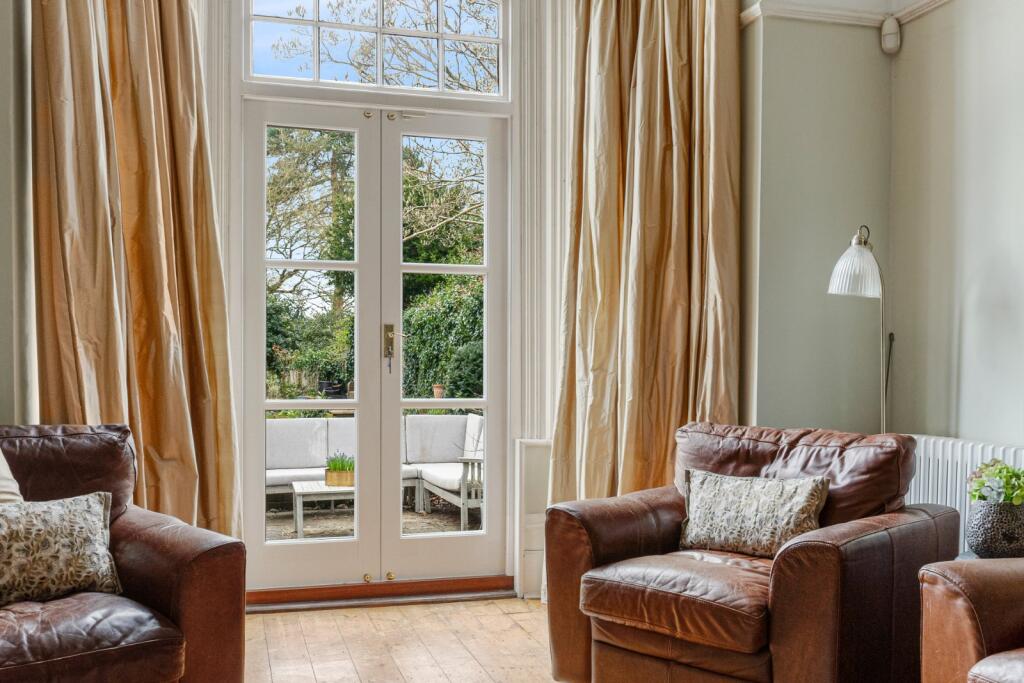 Hadham Road, Bishop's Stortford, Hertfordshire, CM23 photo 3