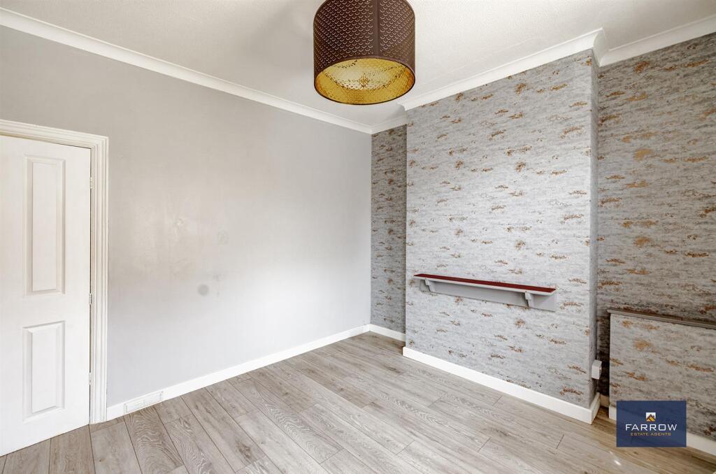 House in Grimsby, West Marsh - View 4