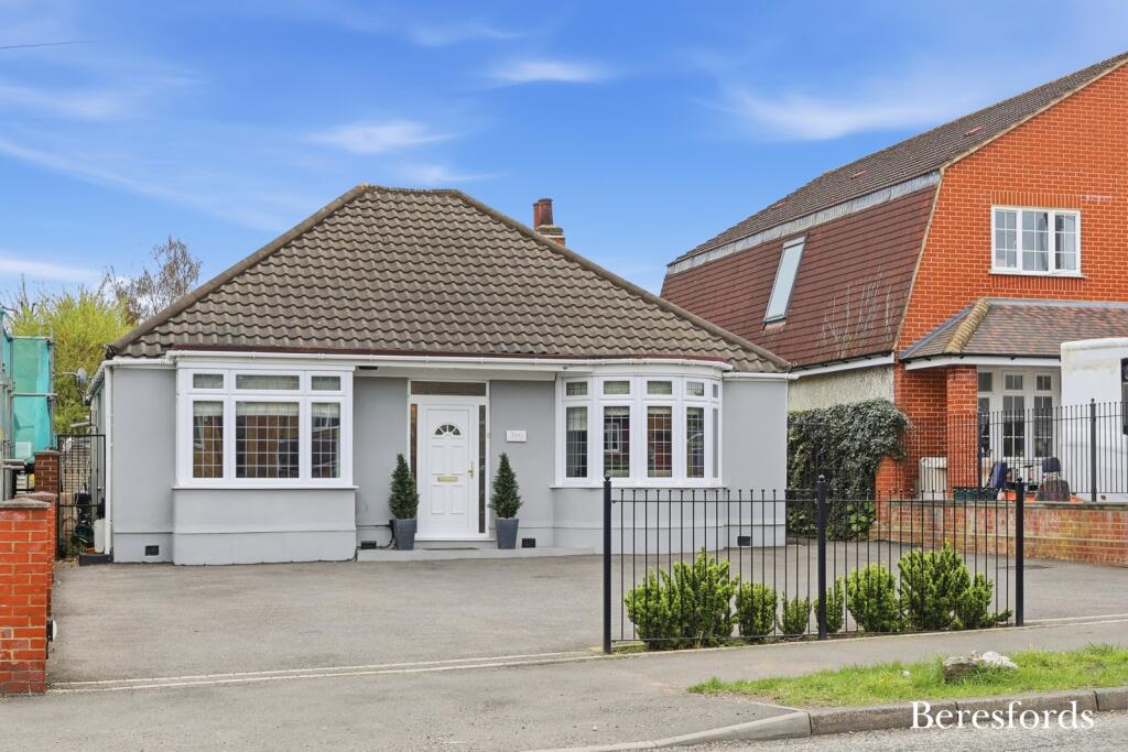 Main image of property: Wingletye Lane, Hornchurch, RM11
