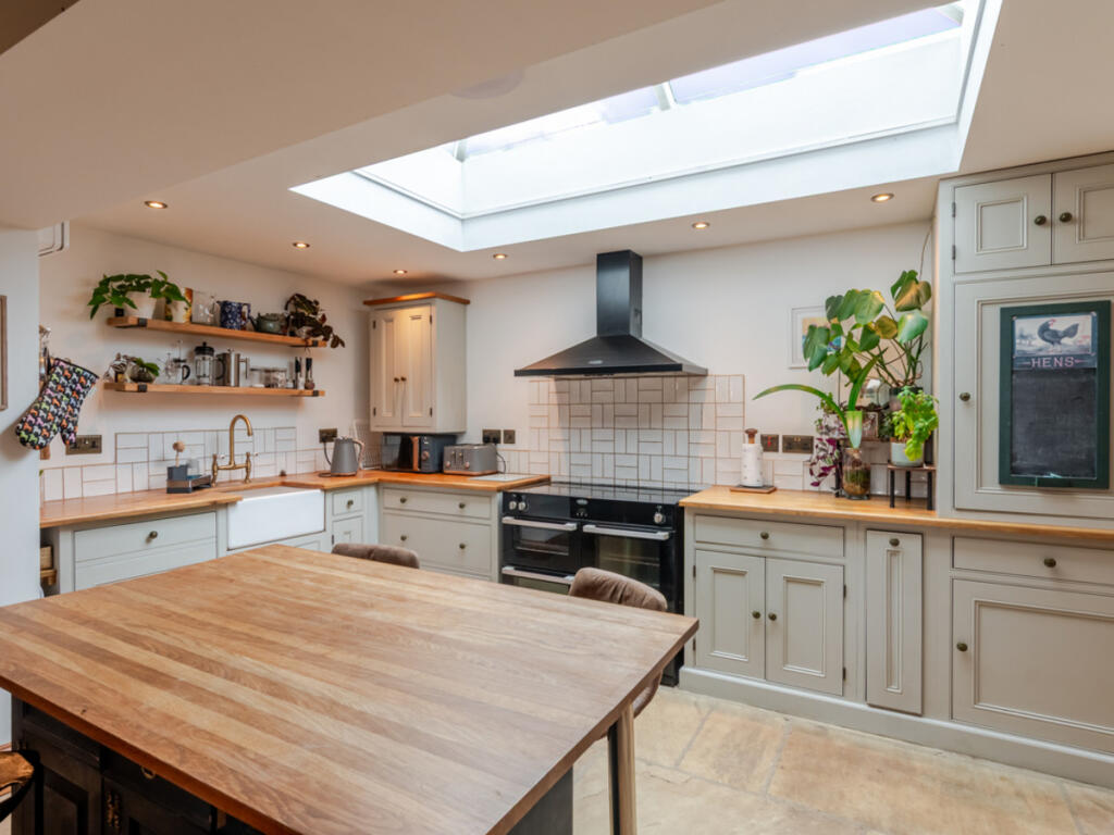 House in Finghall - View 2