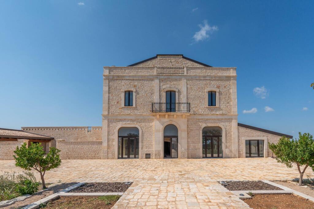 Main image of property: Apulia, Bari, Rutigliano