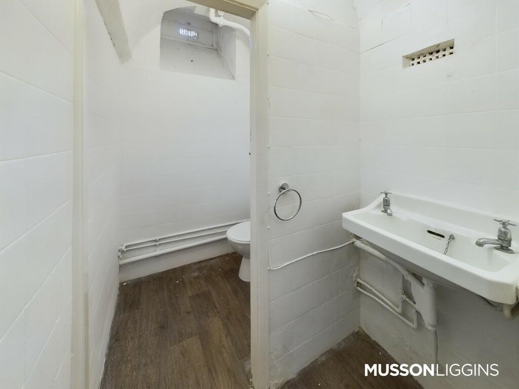WC 1