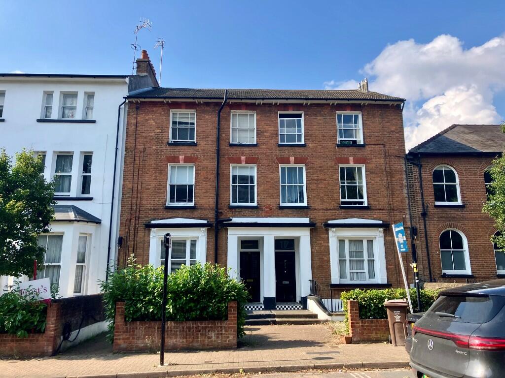 Main image of property: Alma Road, St. Albans, Hertfordshire, AL1 3AR