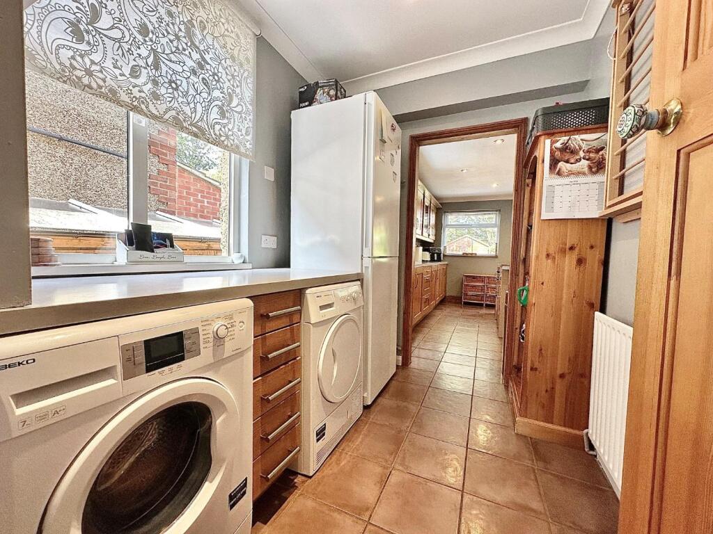 Watering Lane, Collingtree, Northampton NN4 - View 6