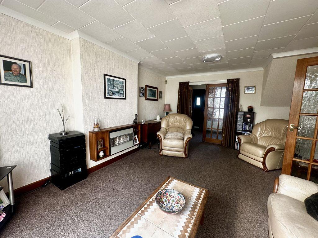 Foxwood Avenue,  Great Barr, Birmingham B43 7QX photo 4