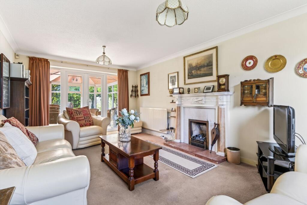 House in Horsham, North Horsham - View 5