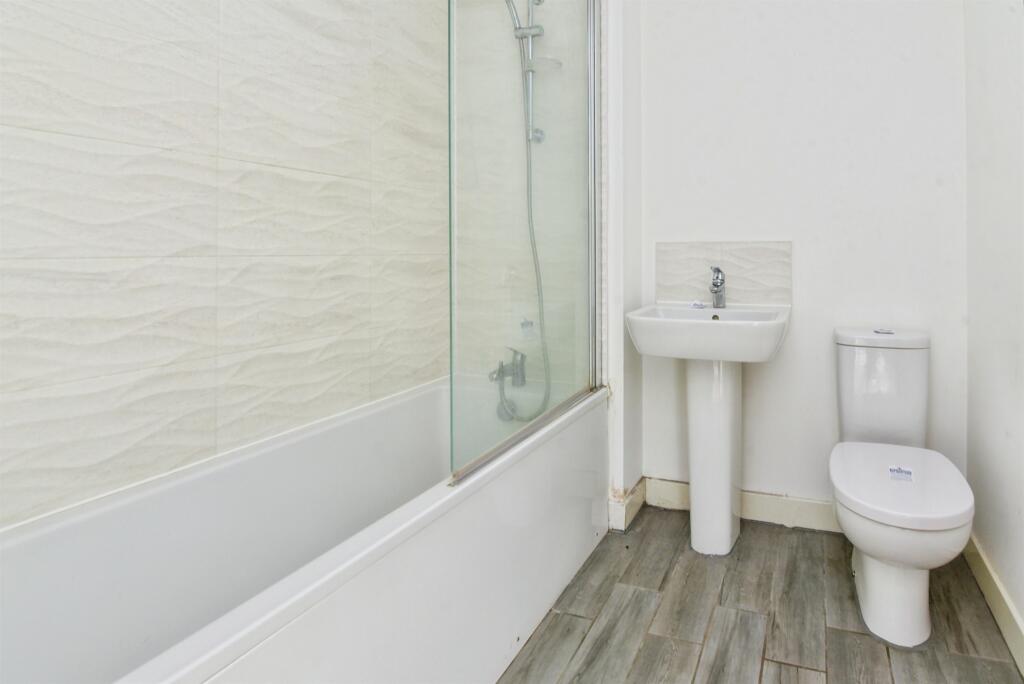 Additional image 5 of Amazon Way, Westbury