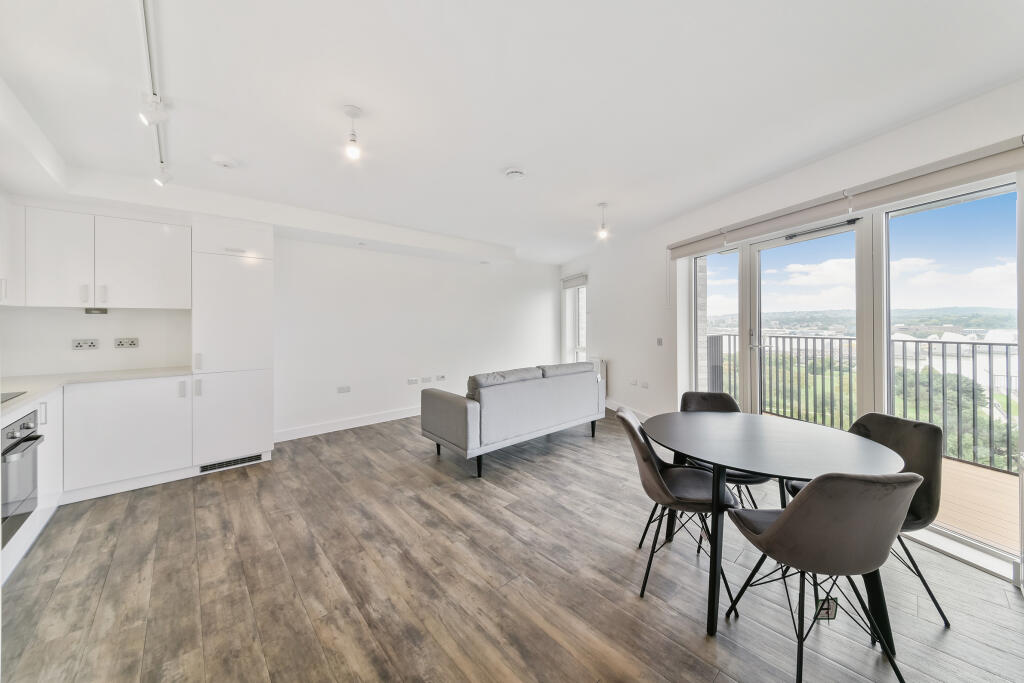 Main image of property: Pontoon Dock London E16