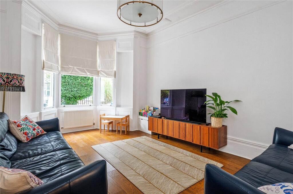 Main image of property: Bodney Road, London, E8