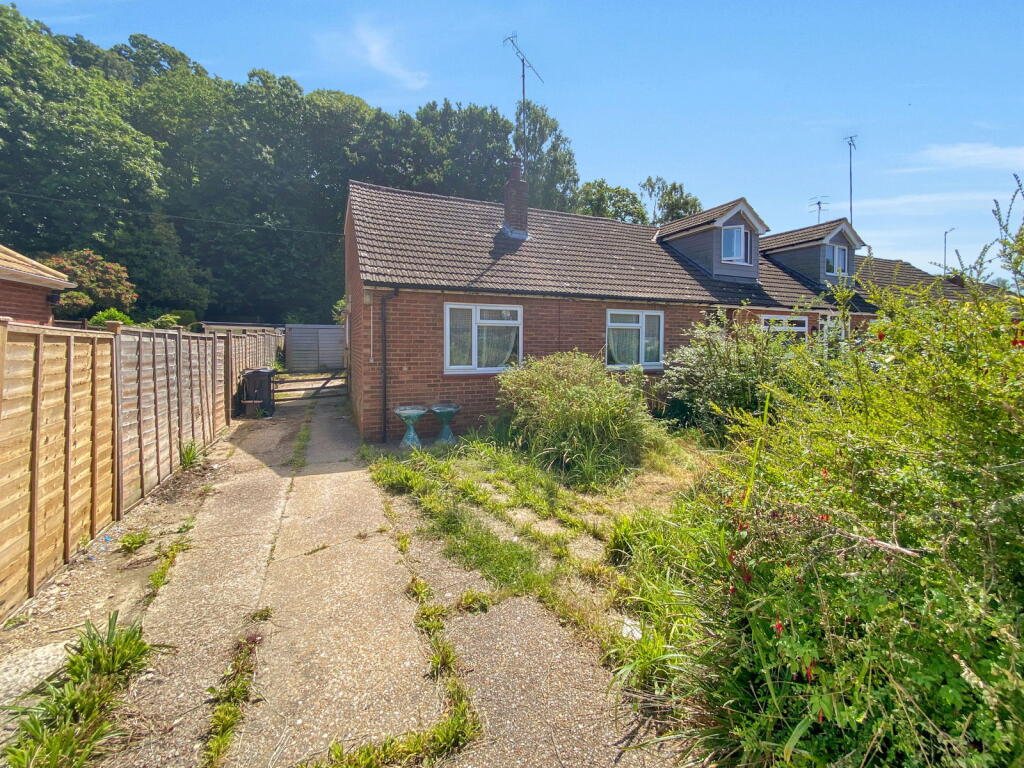 Main image of property: Bournewood, Hamstreet, Ashford, Kent, TN26 2HL