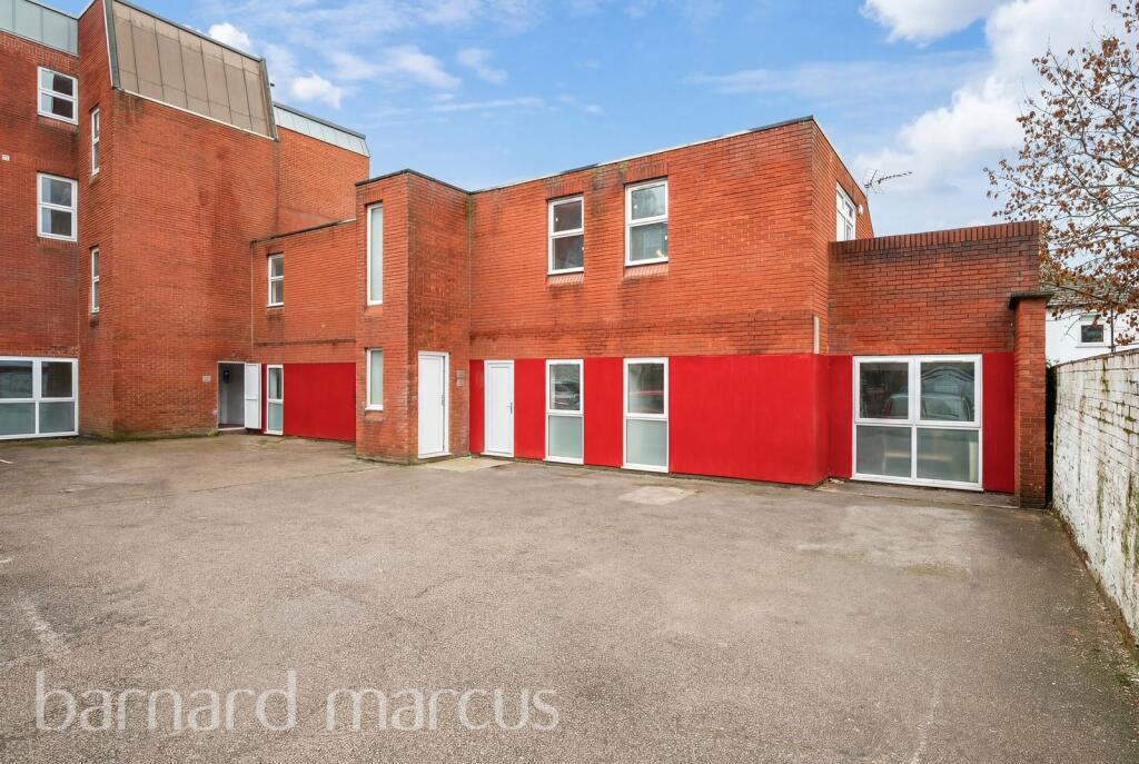 Main image of property: High Street, CROYDON