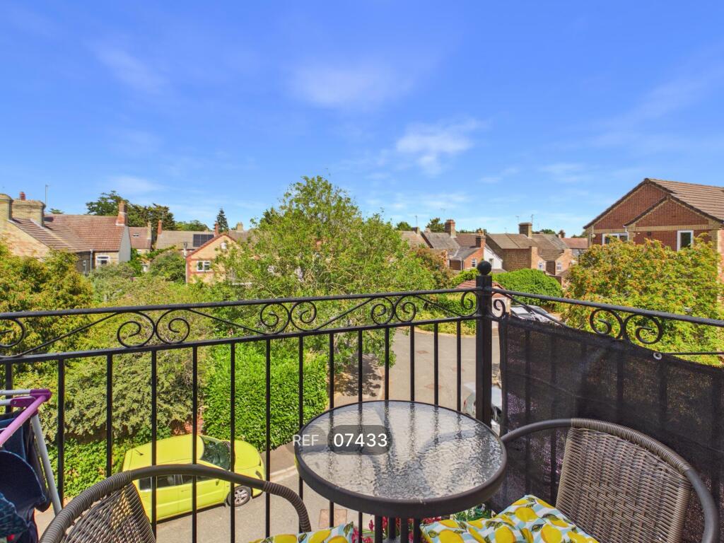 Apartment in Peterborough, City of Peterborough - View 4
