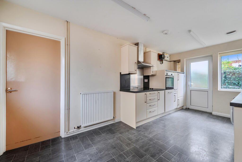 Kidmore Lane, Sonning Common, Oxfordshire, RG4 photo 4
