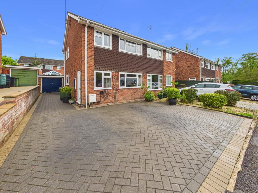 Main image of property: Manitoba Close, Worcester, Worcestershire, WR2