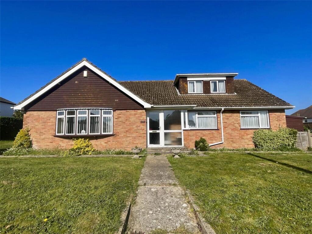 House in Southampton - More