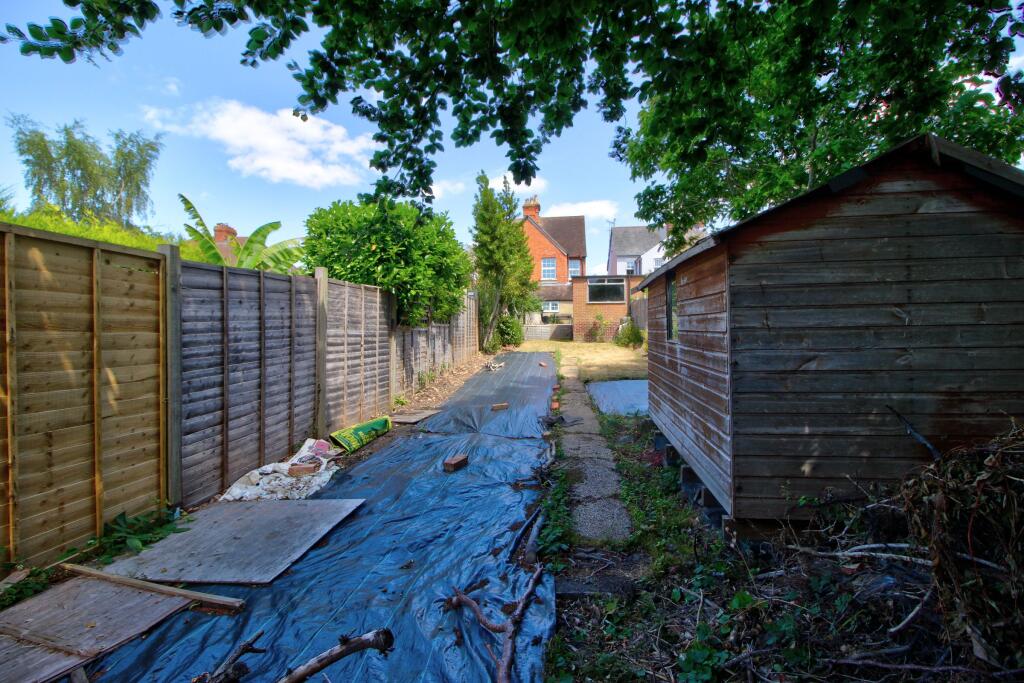 Matthewsgreen Road, Wokingham - More