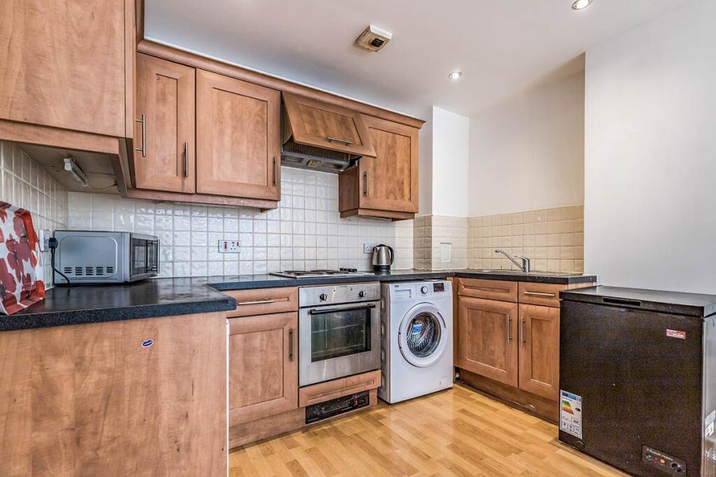 Apartment in Manchester - View 4
