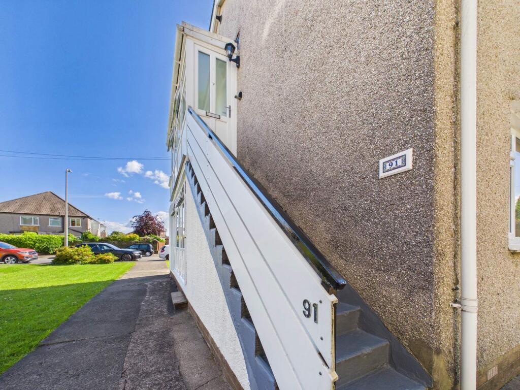 Heol Briwnant, Rhiwbina, Cardiff. CF14 - More