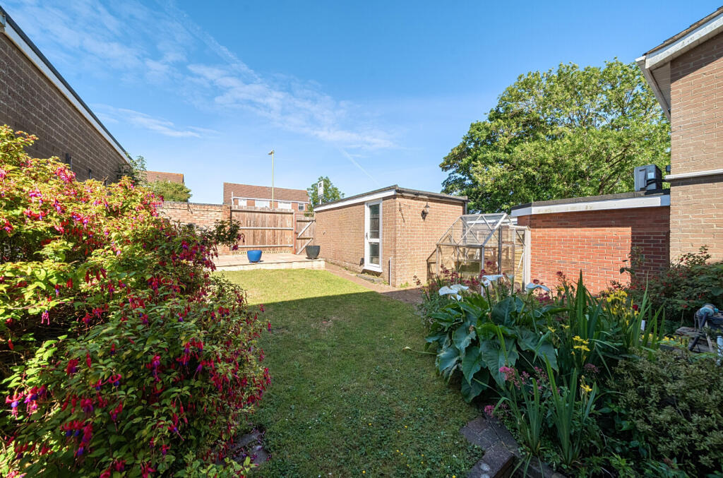 House in Fareham, Hampshire - View 4
