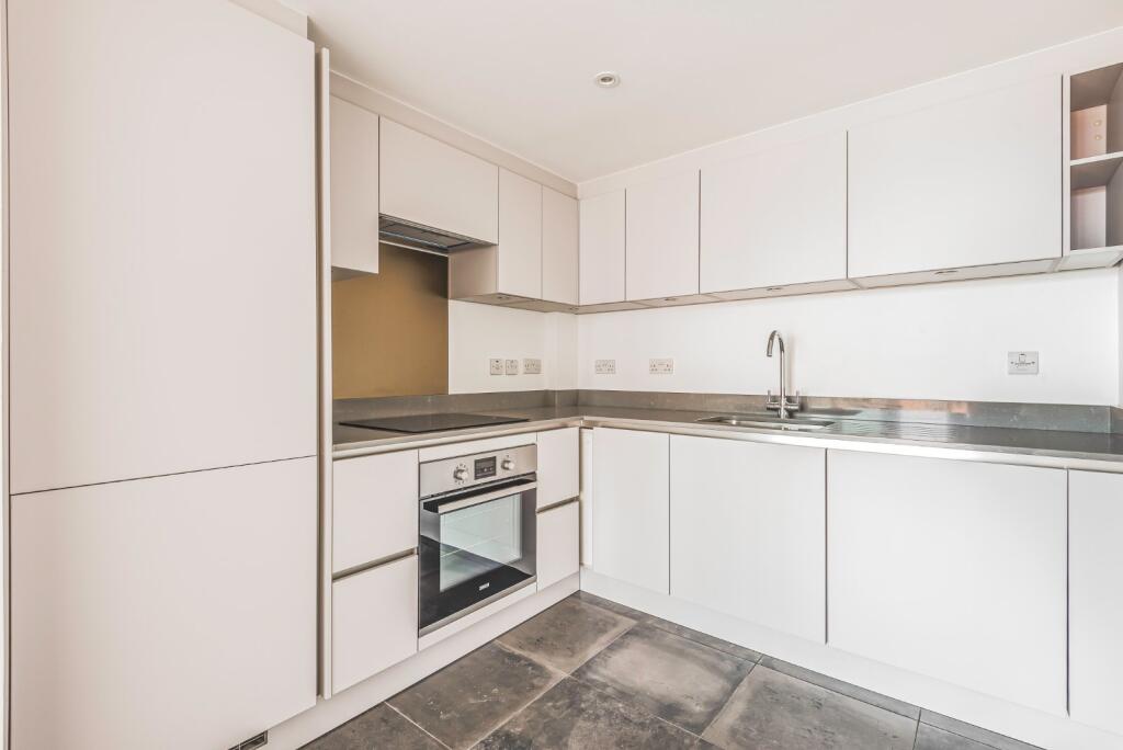 Main image of property: Lombard Road, London, SW11