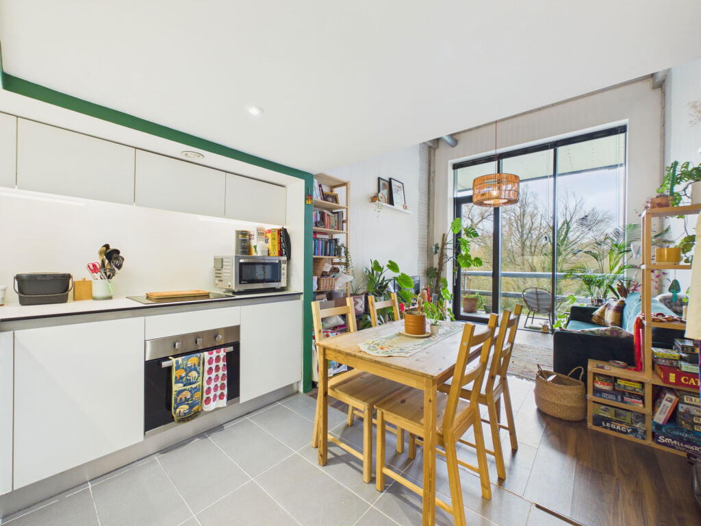 Apartment in Bristol, City of Bristol - View 3