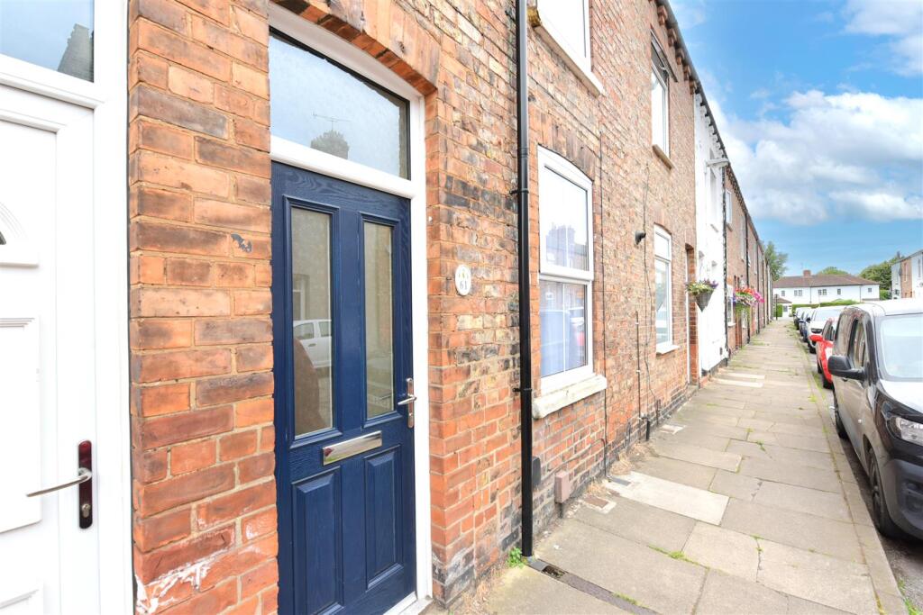 Main image of property: Gladstone Street, York