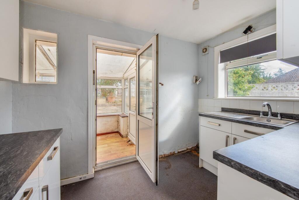 House in Fareham, Hampshire - View 4