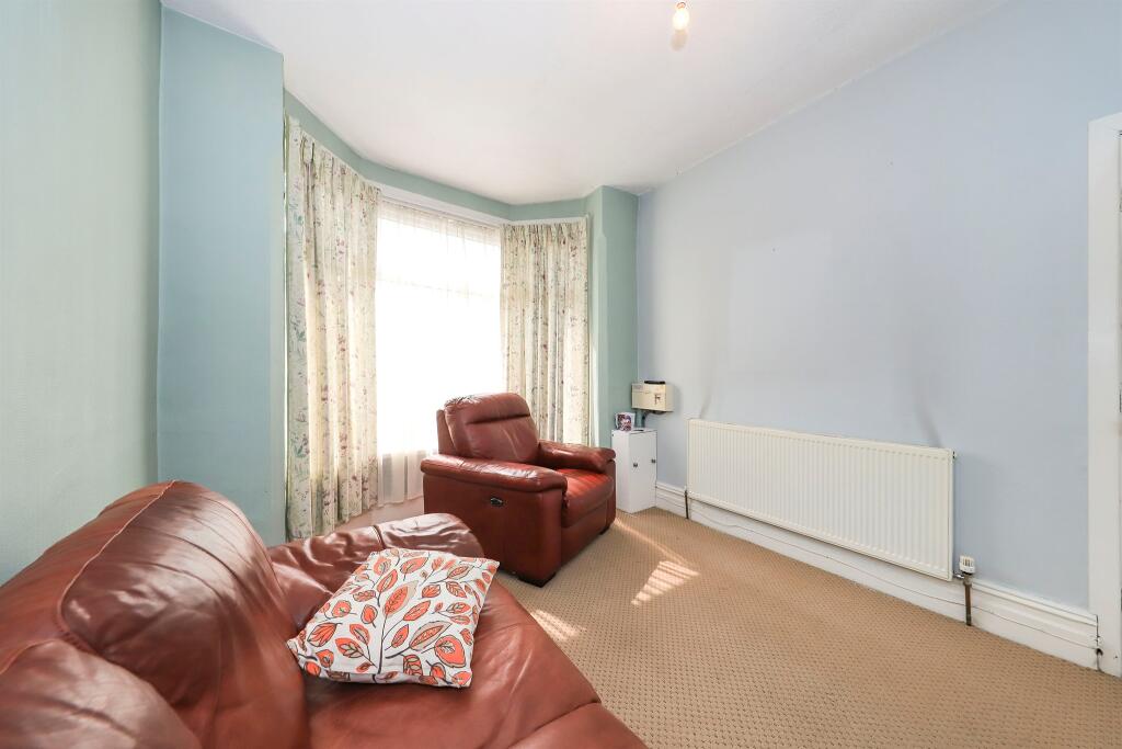 Crowther Road, Newbridge, Wolverhampton - More