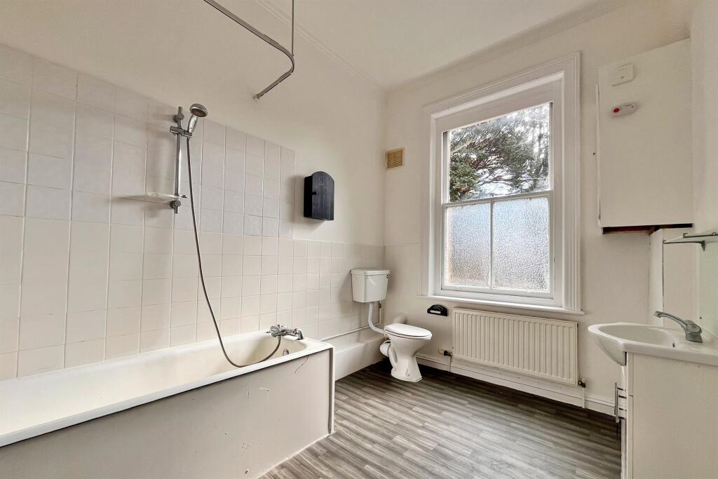 Apartment in Bournemouth - View 5