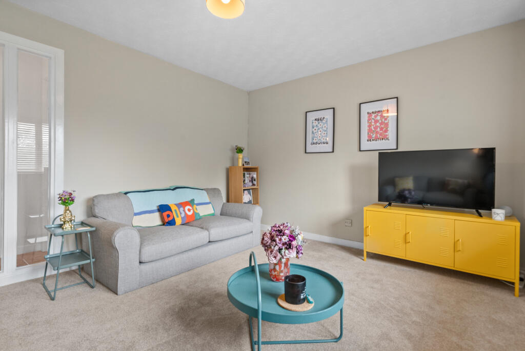 Apartment in Paisley - View 5