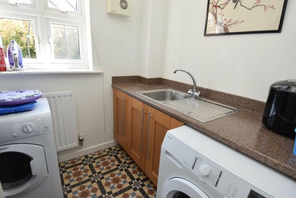 House in Salisbury - View 5