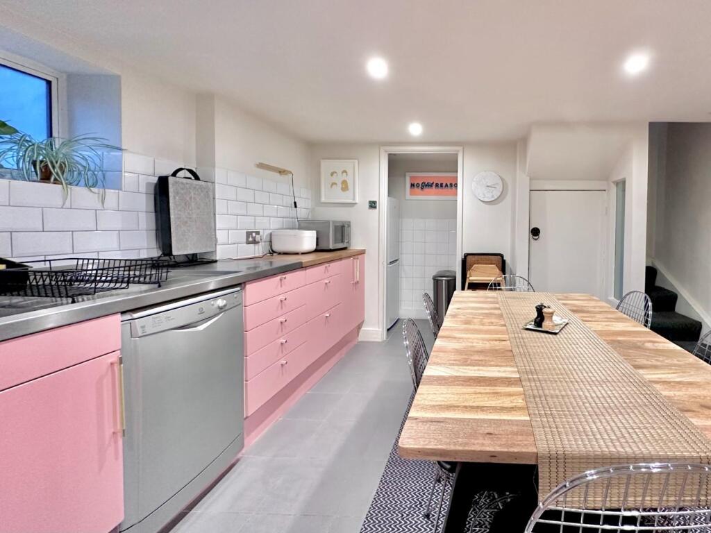 3 bedroom terraced house for rent