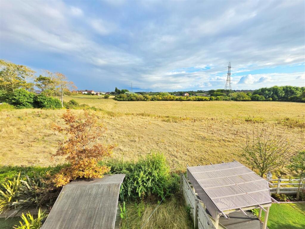 House in Wyre, Highcross - View 2