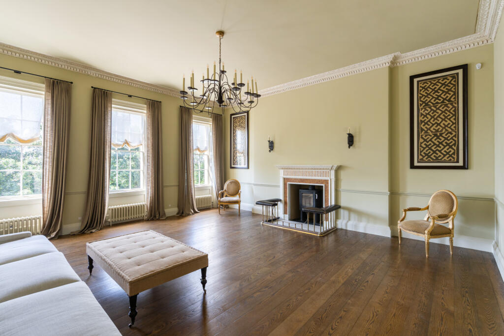 House in Bath - View 2