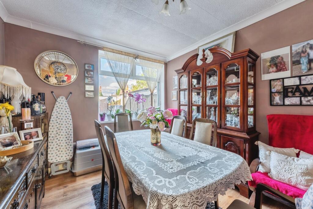 House in Hull, Kingston upon Hull - View 5