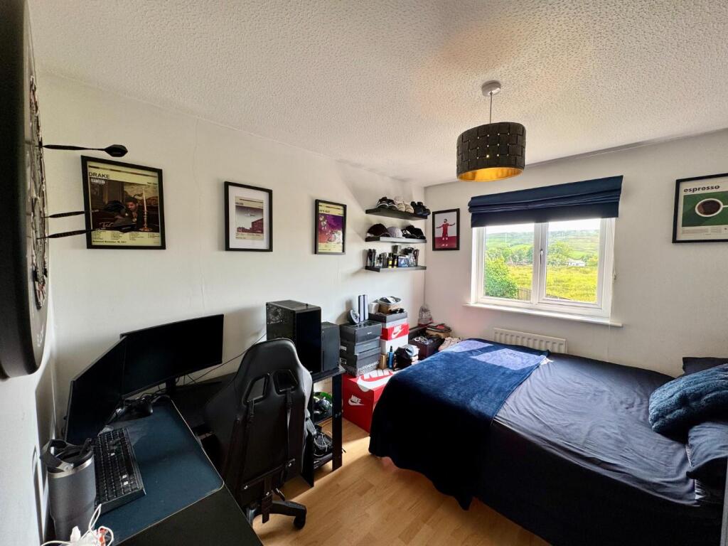 Buttercross Close, Burnley - More