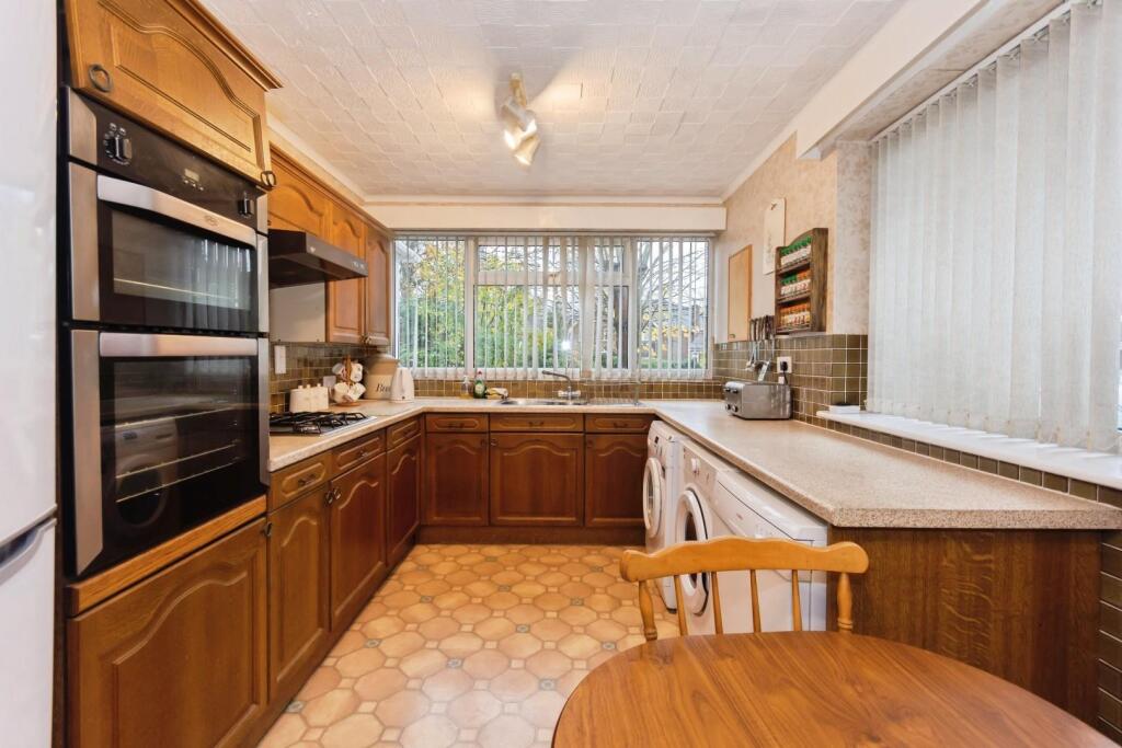 Knowle Wood Road, Dorridge, Solihull photo 4