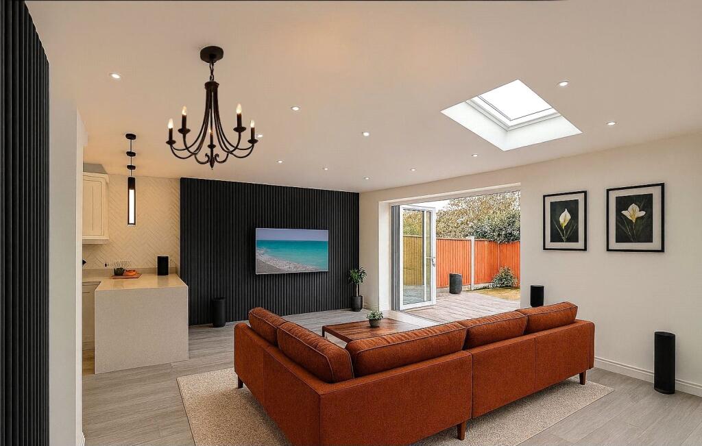 House in London, Mercator Estate, Hither Green - View 3