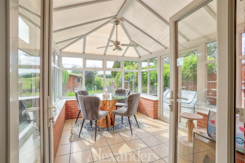 Barton Road, Market Bosworth photo 3