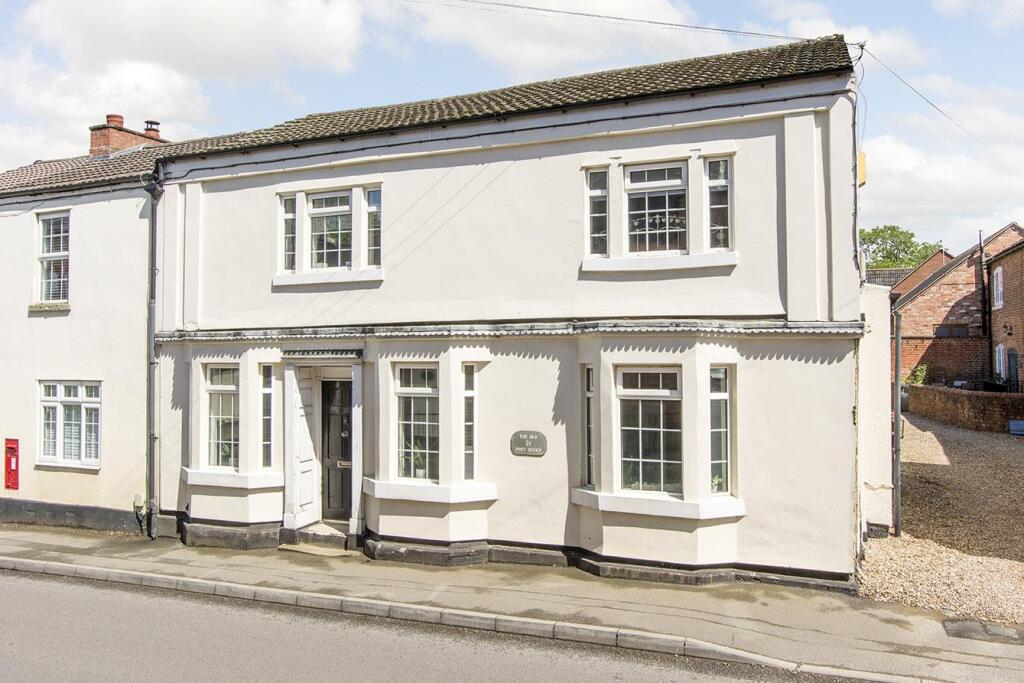 3-bed terraced on High Street, Welford, Northampton, £425,000