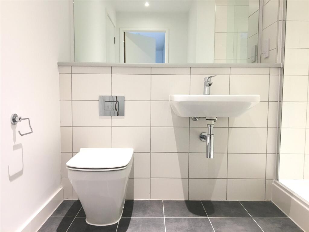Apartment in Manchester - More