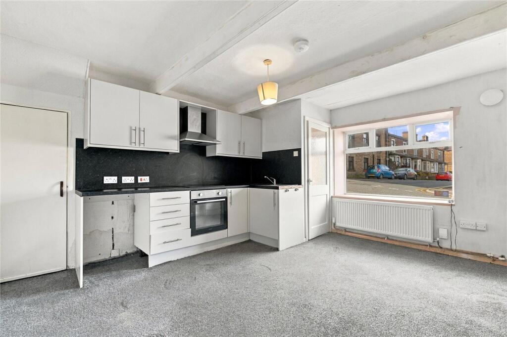 House in Pendle, Colne - View 2