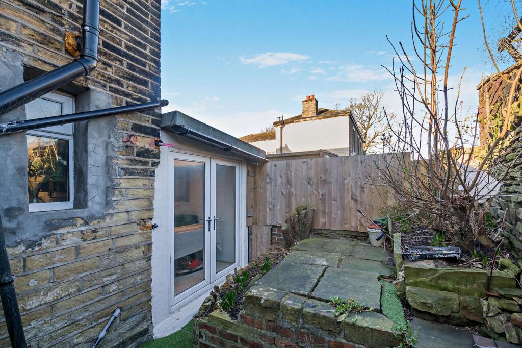 Additional image 29 of Intake Road, Bradford, BD2