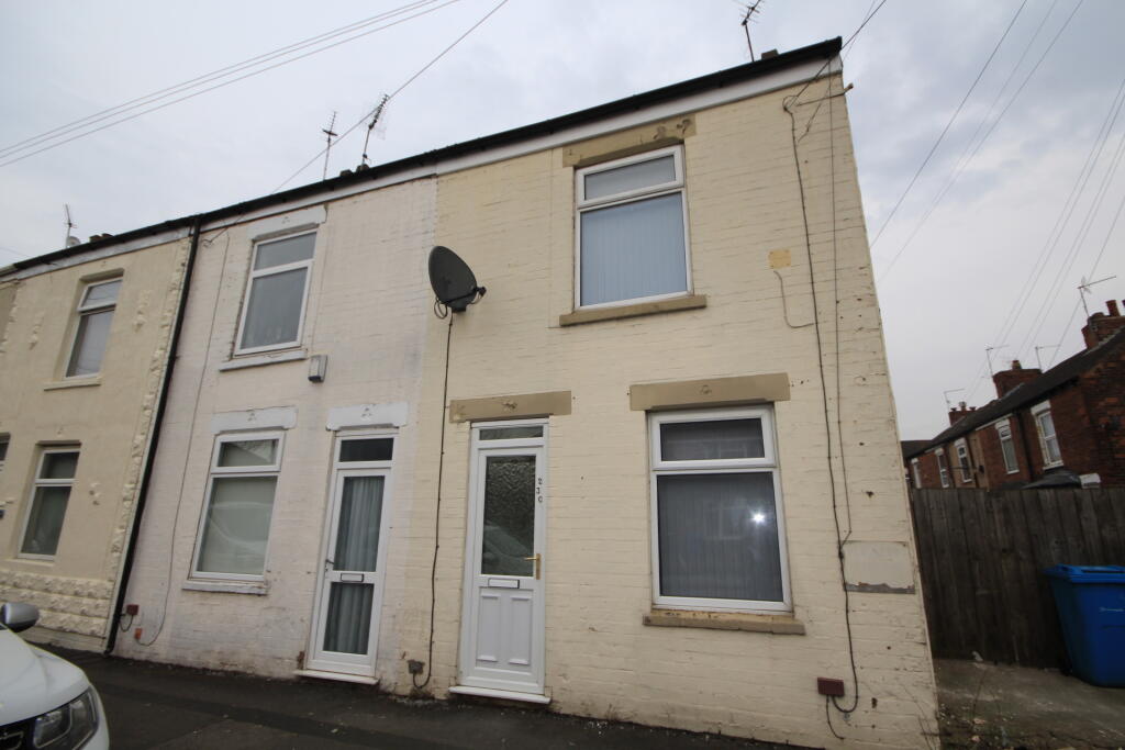Main image of property: Barnsley St, Hull, HU8