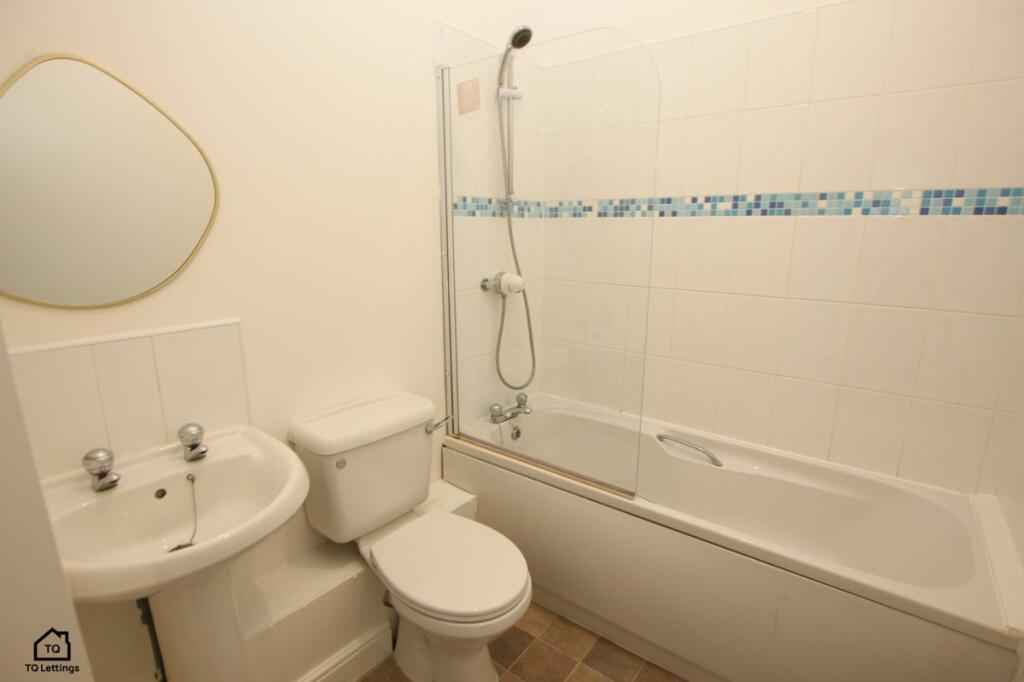 Apartment in Huddersfield - More