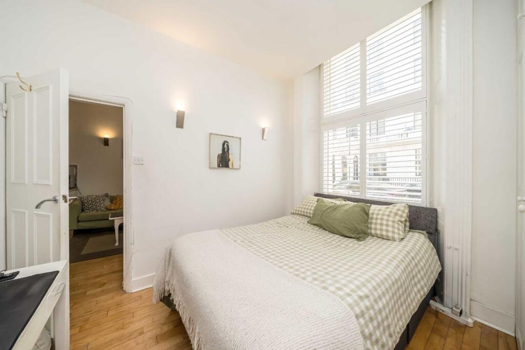 Apartment in London - View 4