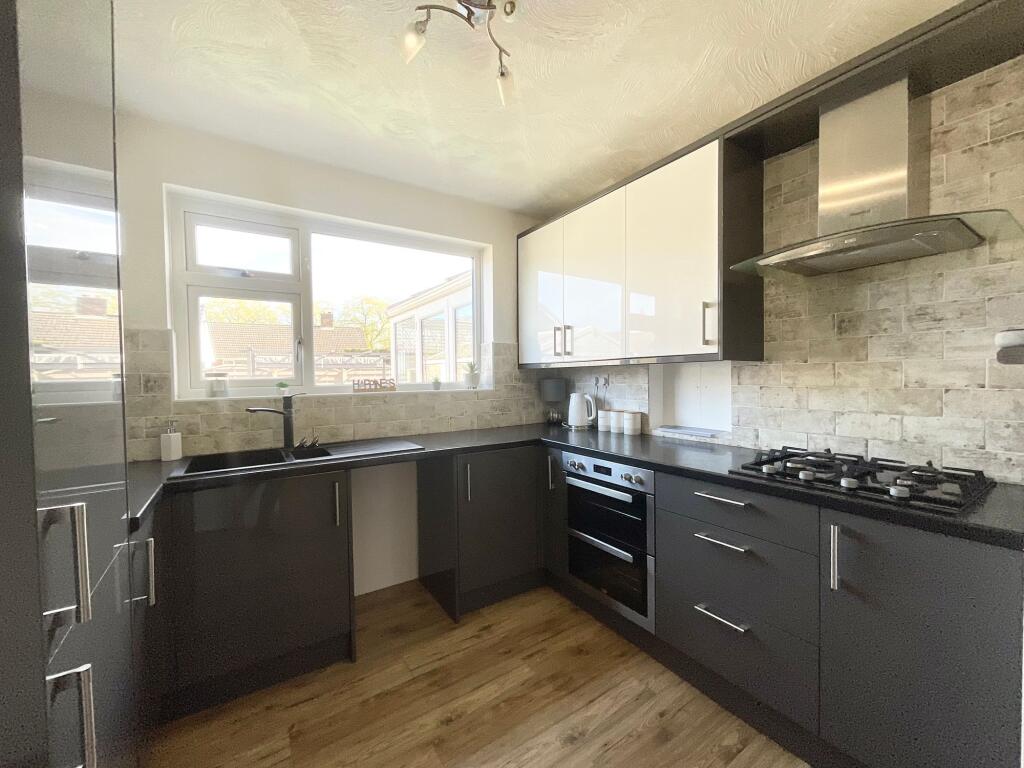 Meaford Road, Barlaston, ST12 photo 3