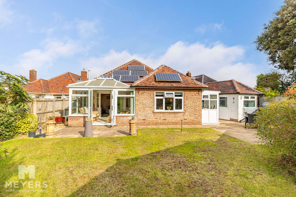 House in Wick, Southbourne, Bournemouth - More
